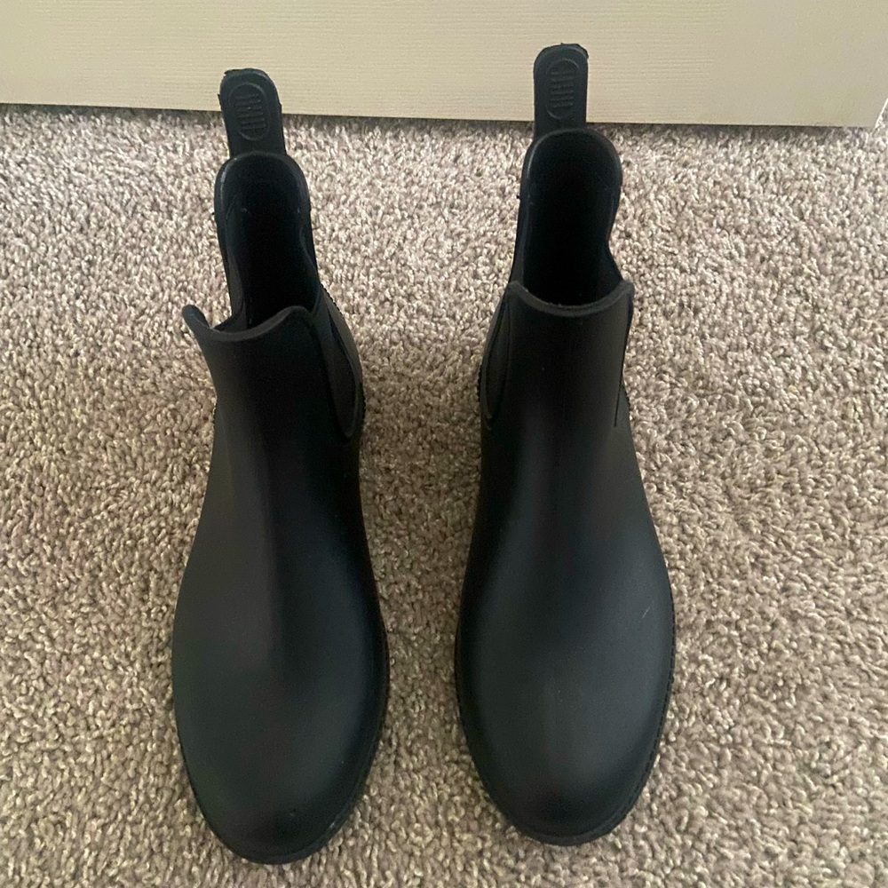 Chelsea rain boats black size 7